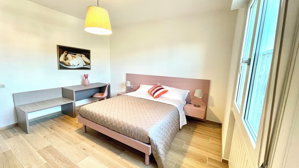 Comfort Apartment, Hill View