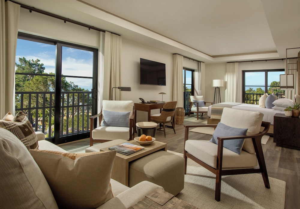 Carmel Bay Suite photo 1
