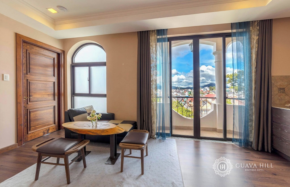 Deluxe Triple Room - Photo 5