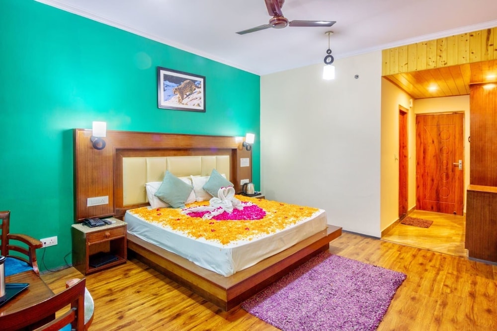 Honeymoon Room