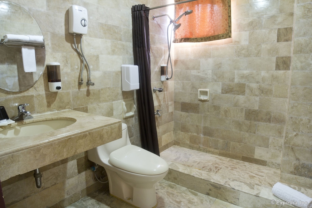 Executive Room, 1 Queen Bed - Photo 10