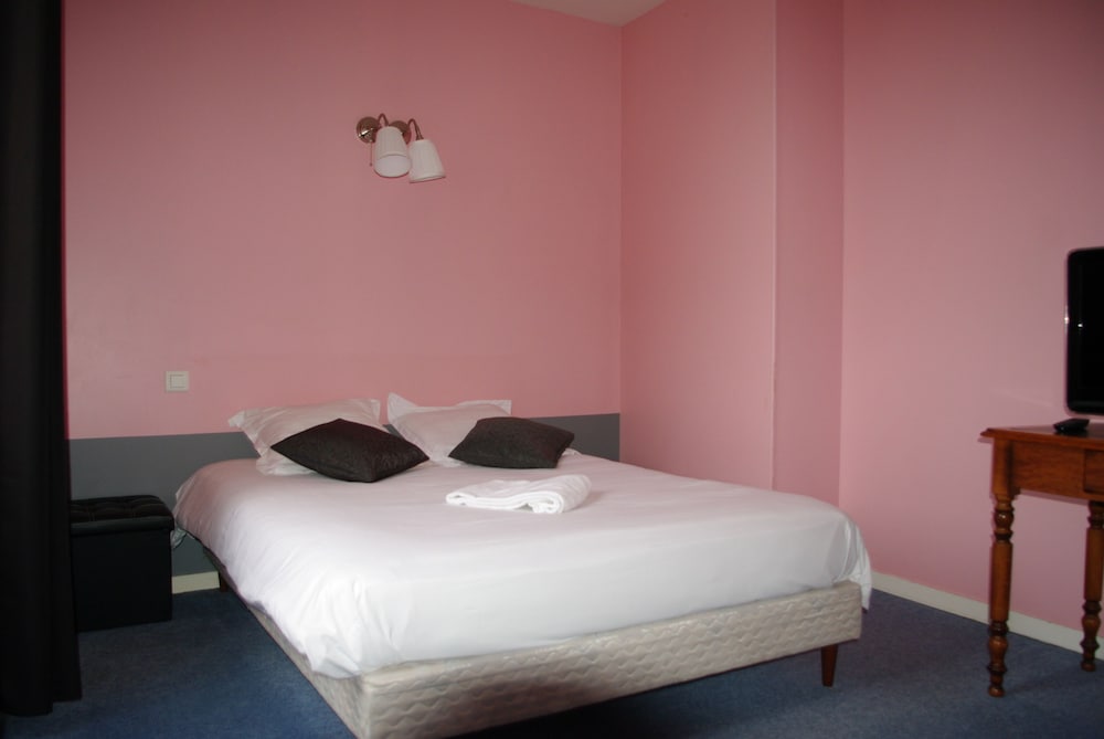 Standard Double Room photo 3