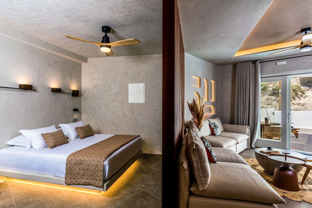 Suite with heated plunge pool - Photo 1