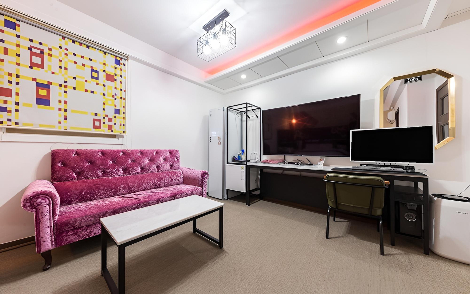 Room (VIP(Latest game PC Air purifier LG St) - Photo 9