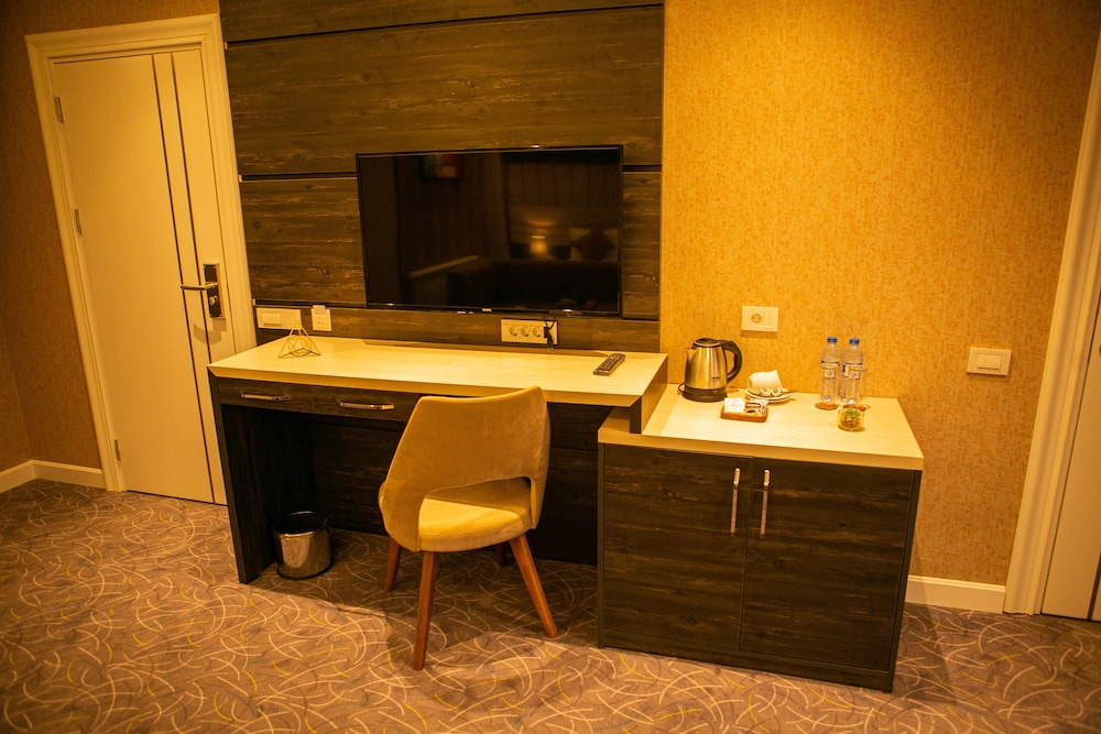 Standard Twin Room - Photo 4