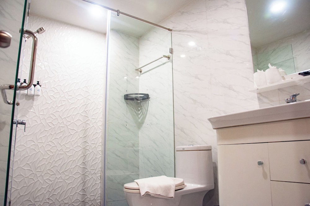 2 Bedroom Thai Heritage - Photo 8
