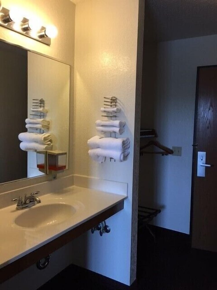 Deluxe Room, 1 Bedroom photo 2
