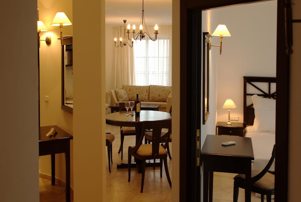 Standard Apartment, 2 Bedrooms photo 1
