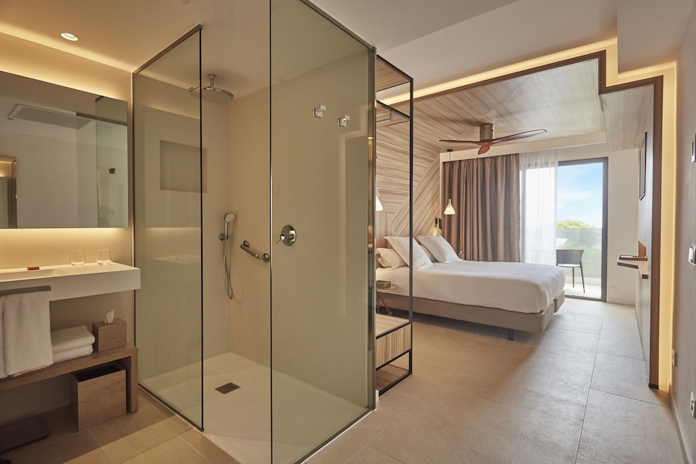 Superior Double Room, Balcony