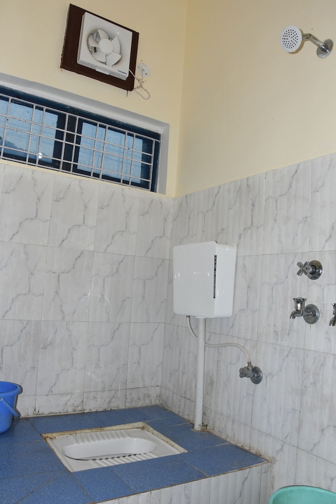 Standard Room, 2 Twin Beds, Mountain View photo 3
