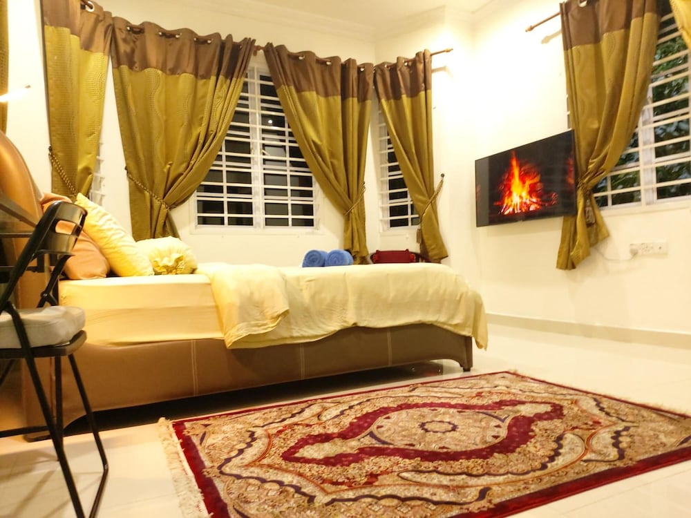 Standard Room (Villa Shafiq - 1 room with dedicated Bathroom) photo 2
