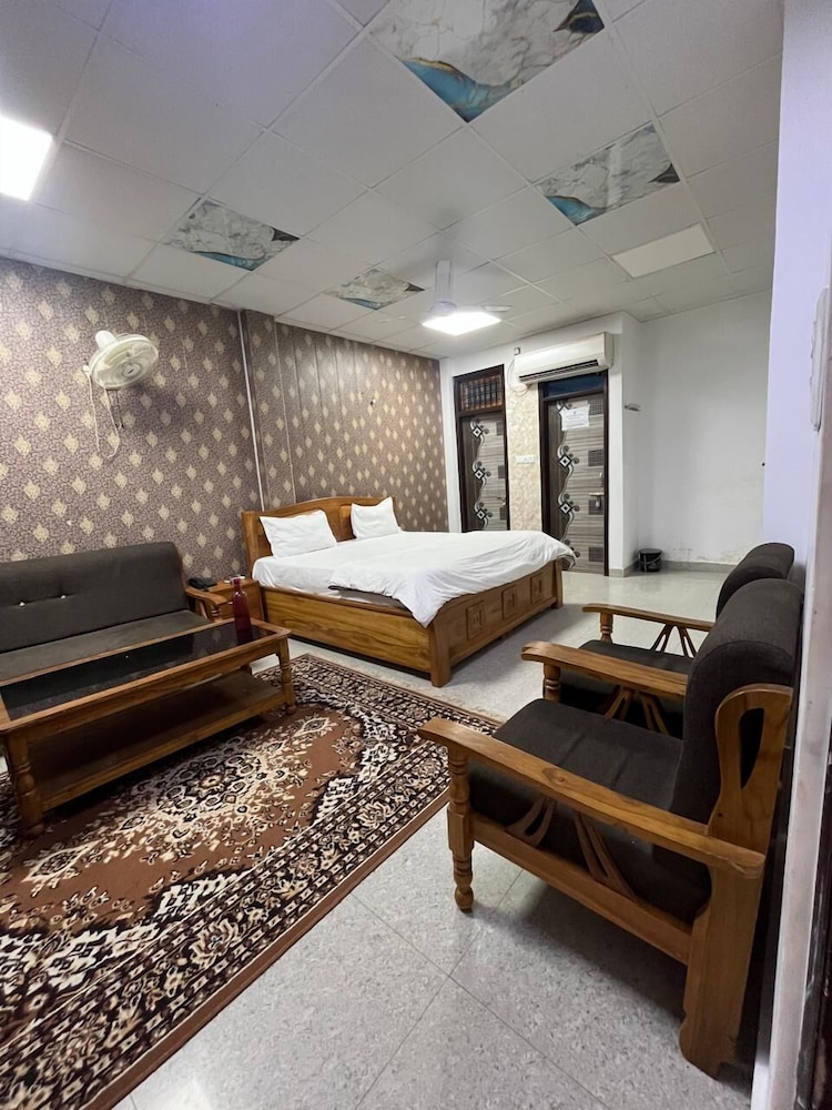 Classic Double Room