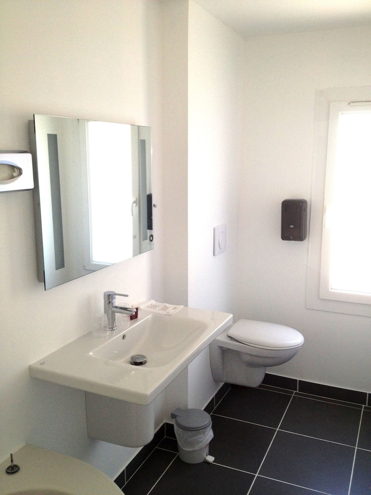 Comfort Triple Room - Photo 5