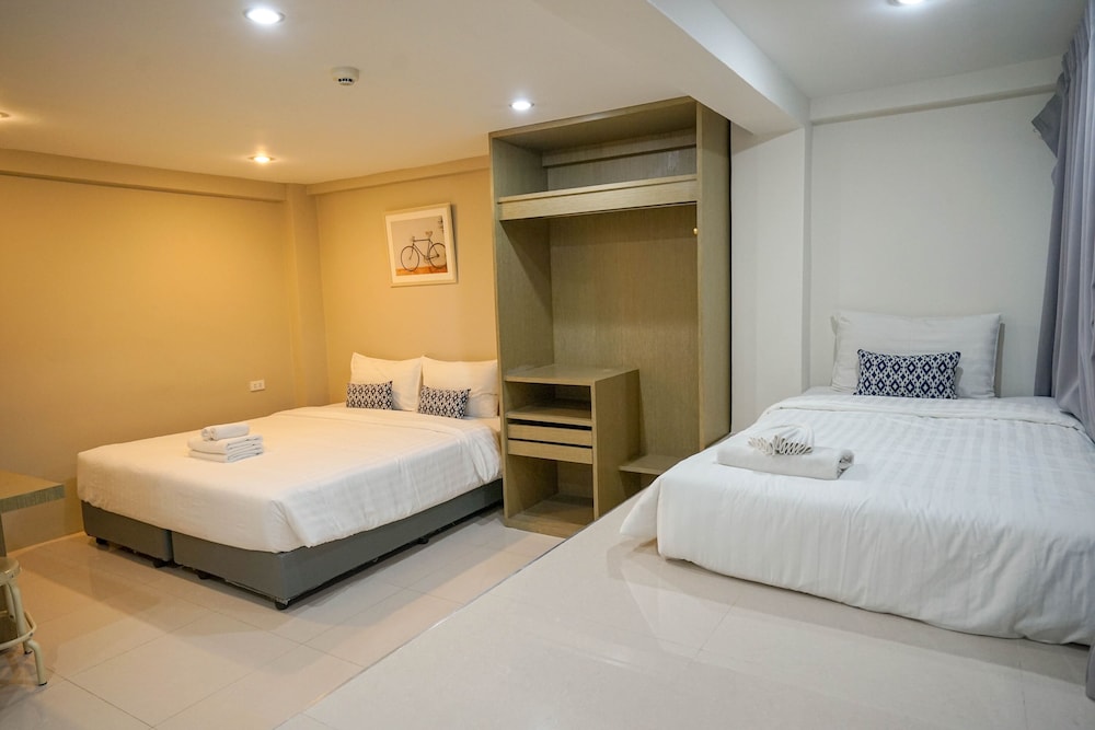 Standard Triple Room - Building 1 photo 2