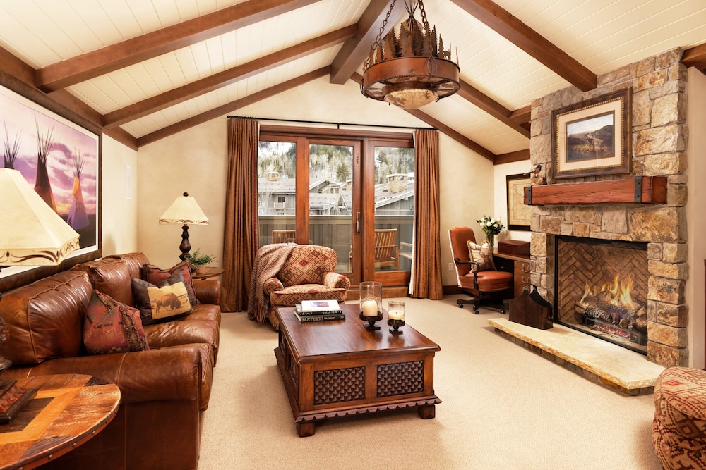 Penthouse, 3 Bedrooms, Non Smoking (The Delta Residence 1 King 3 Queen) - Photo 1