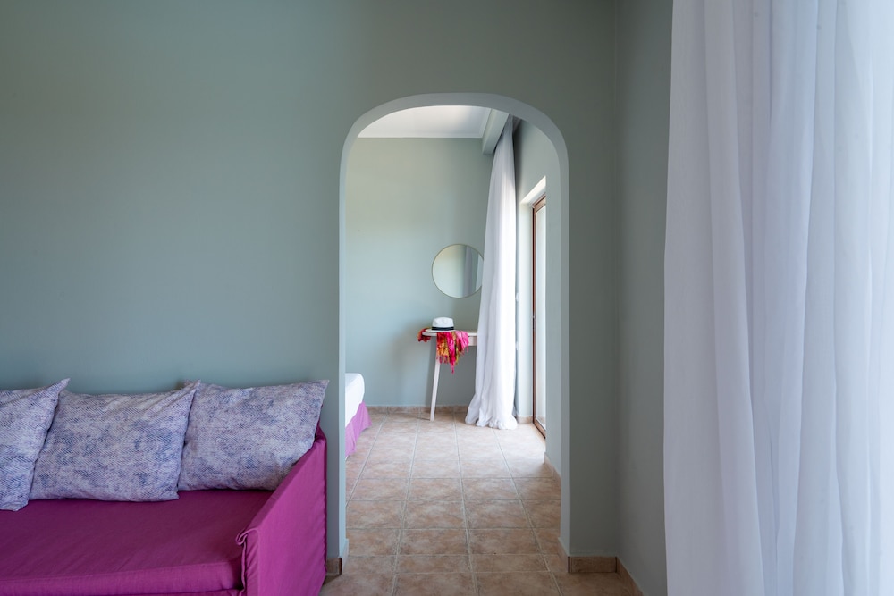 Family Apartment, Sea View - Photo 2