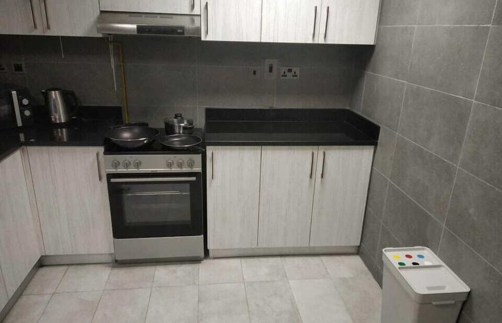 Apartment photo 2