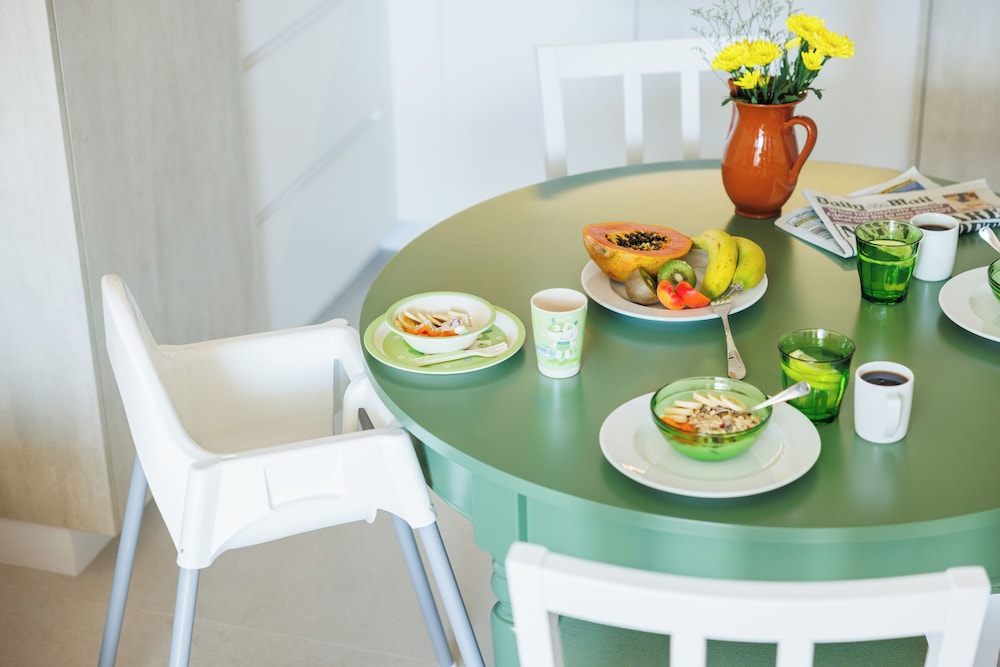 Superior Studio, Kitchenette photo 2