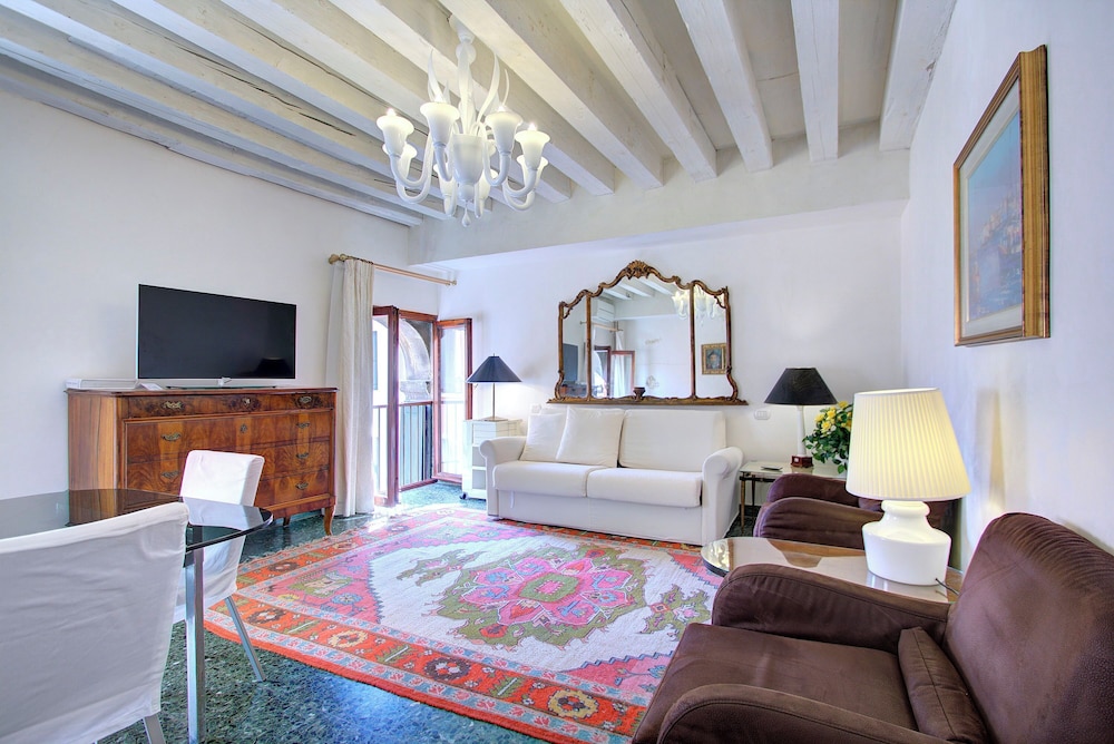 Apartment, Canal View photo 1