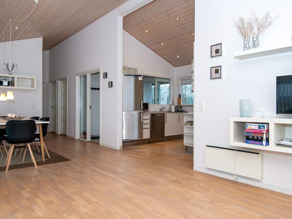 House photo 2