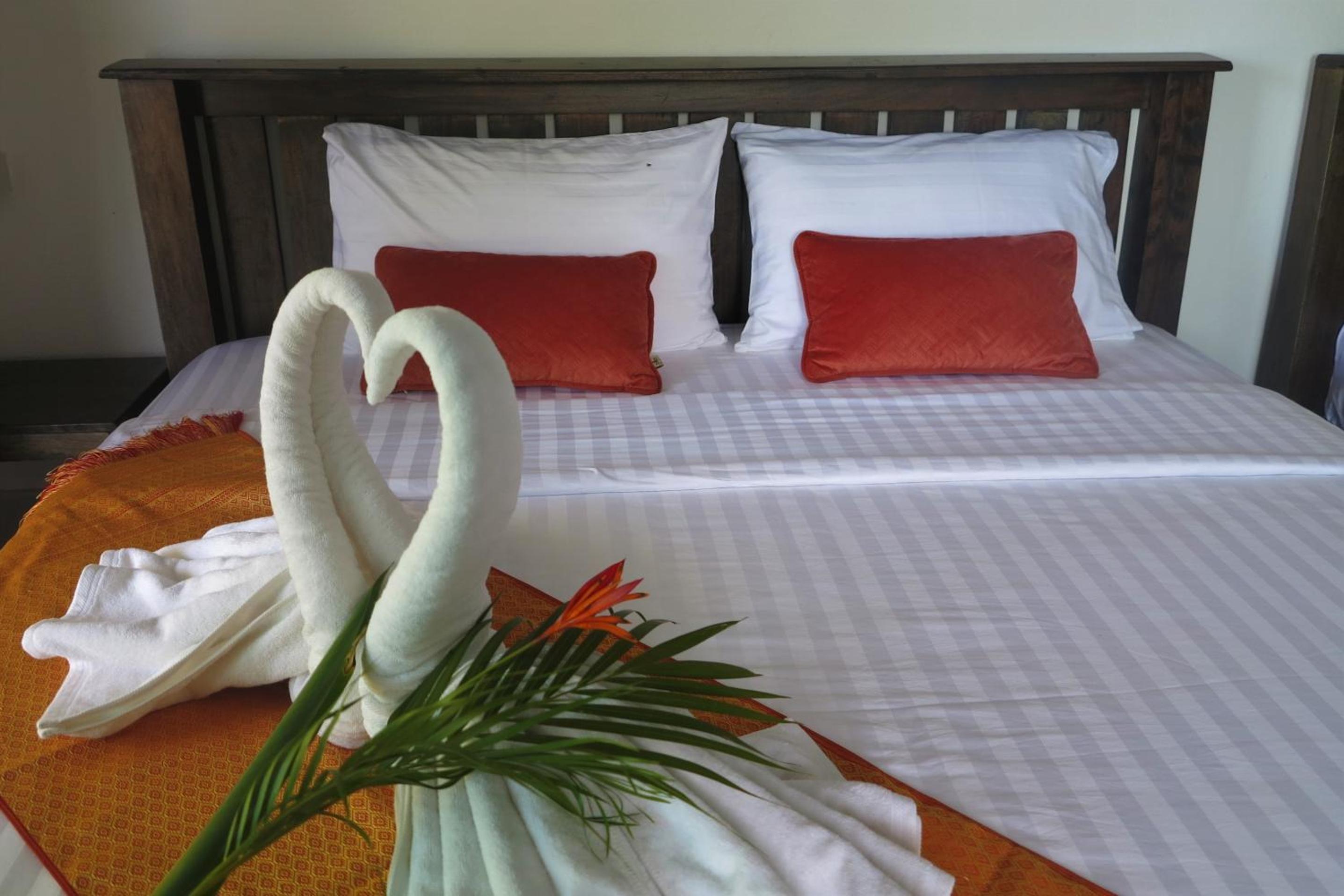 Deluxe Double or Twin Room with Sea View