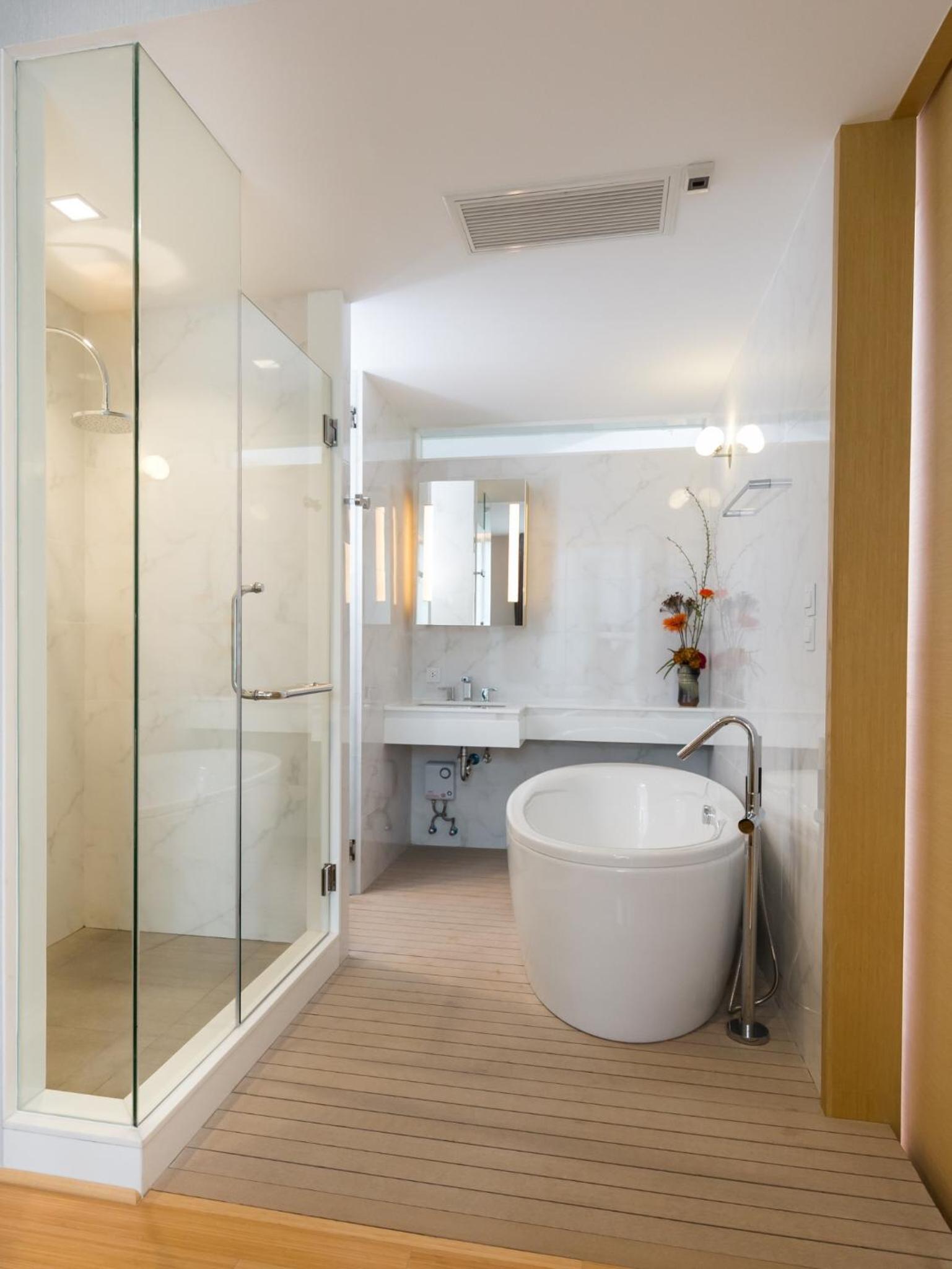 Quadruple Room with Mountain View - Photo 2