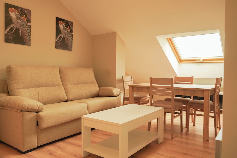 Family Apartment, Mountain View
