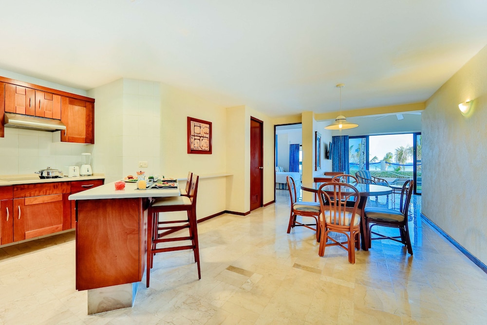 Premium Suite, Oceanfront (Level) photo 2