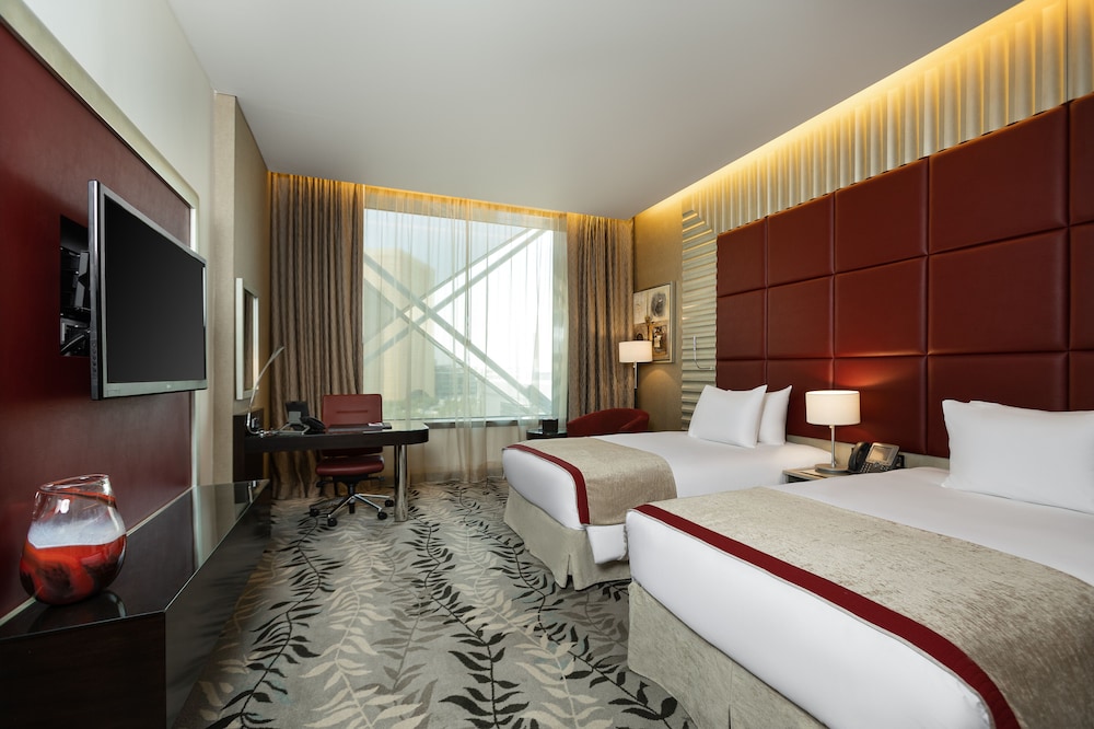 Standard Room, 2 Twin Beds, City View