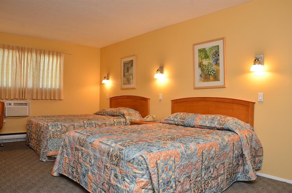 Room, 2 Queen Beds, Non Smoking photo 1
