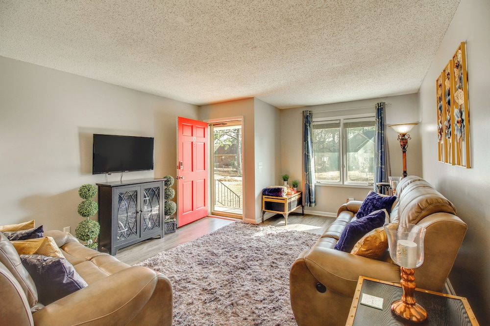 Apartment (2 Bedrooms)