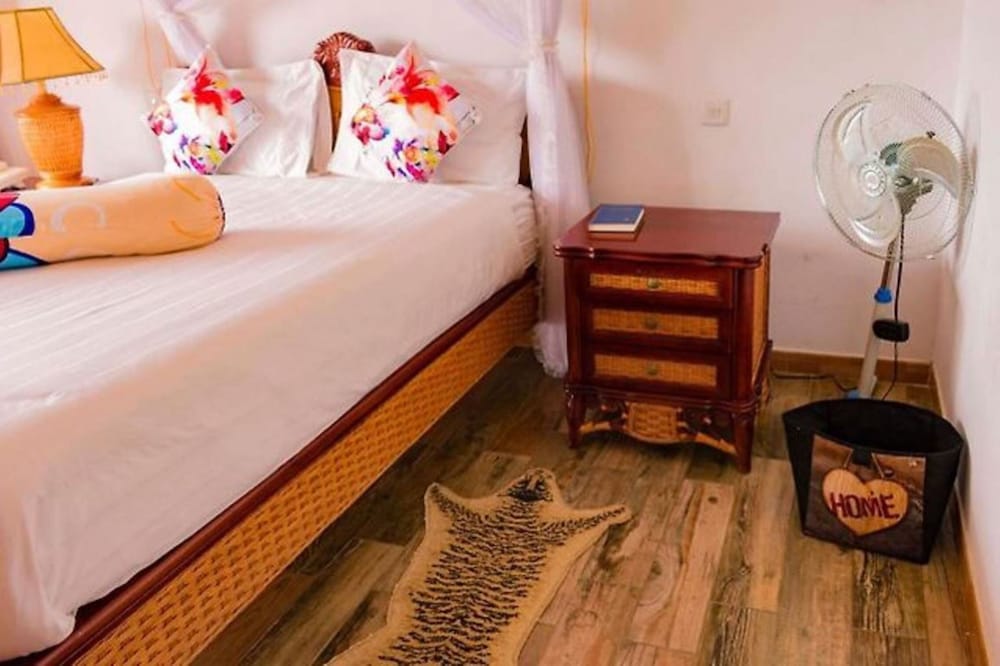 Executive Double Room, 1 Bedroom, Refrigerator photo 1