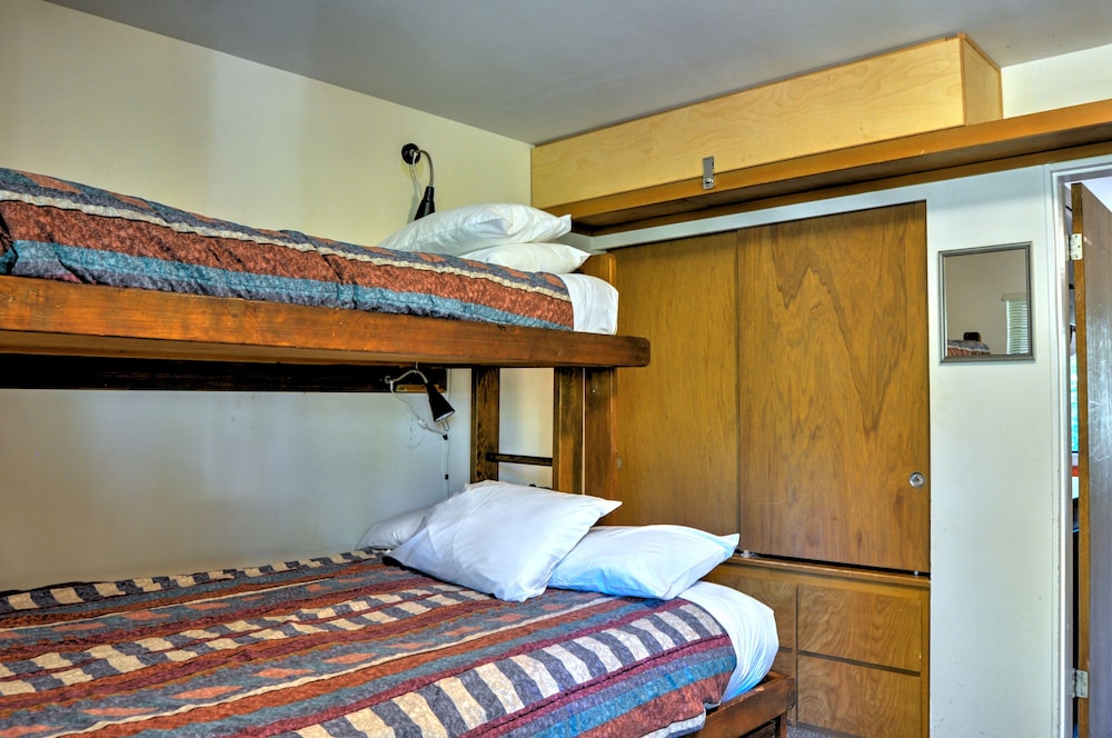 508 Standard 1 Bedroom Unit photo 1