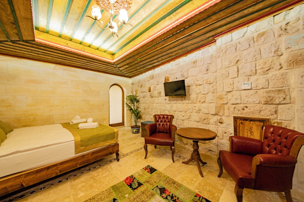 Economy Room - Photo 3