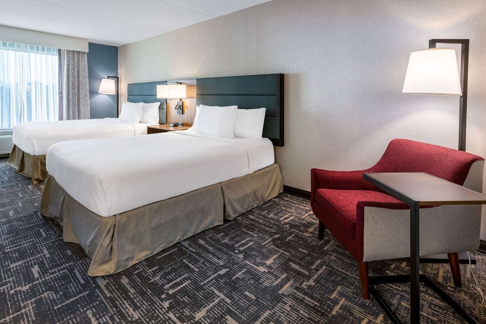 Room, 2 Queen Beds, Accessible - Photo 1