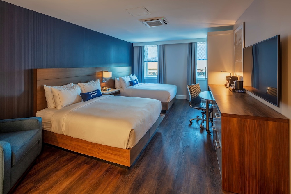 2 Queen Beds, Accessible (Hearing) - Photo 2