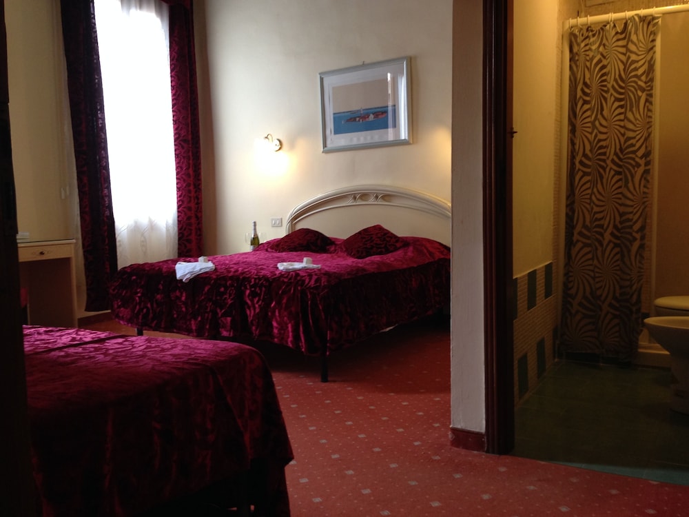 Triple Room photo 1