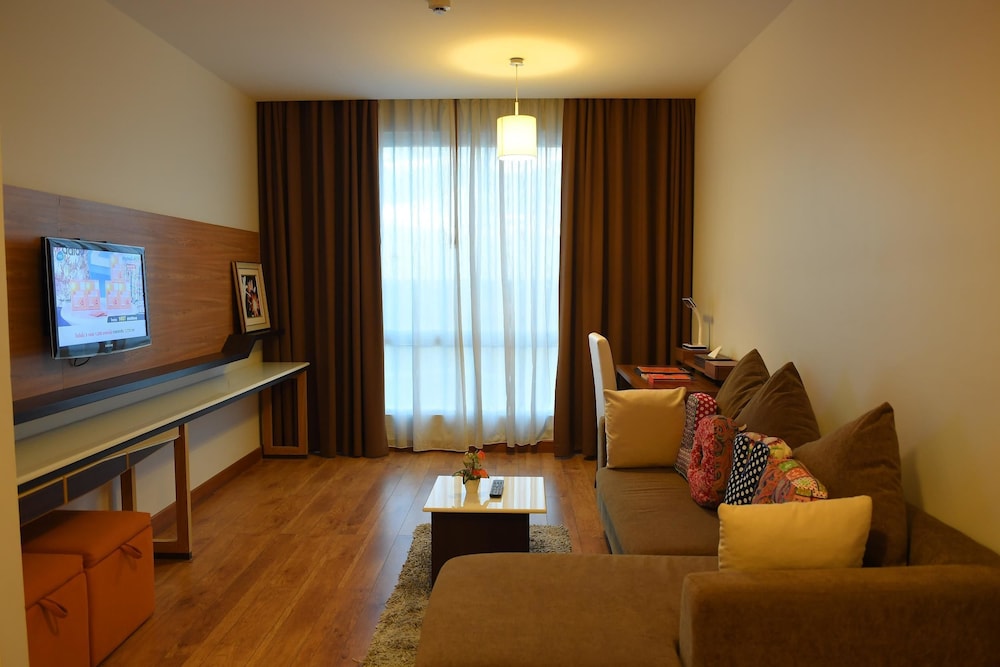 Grand Design Suite - Photo 4