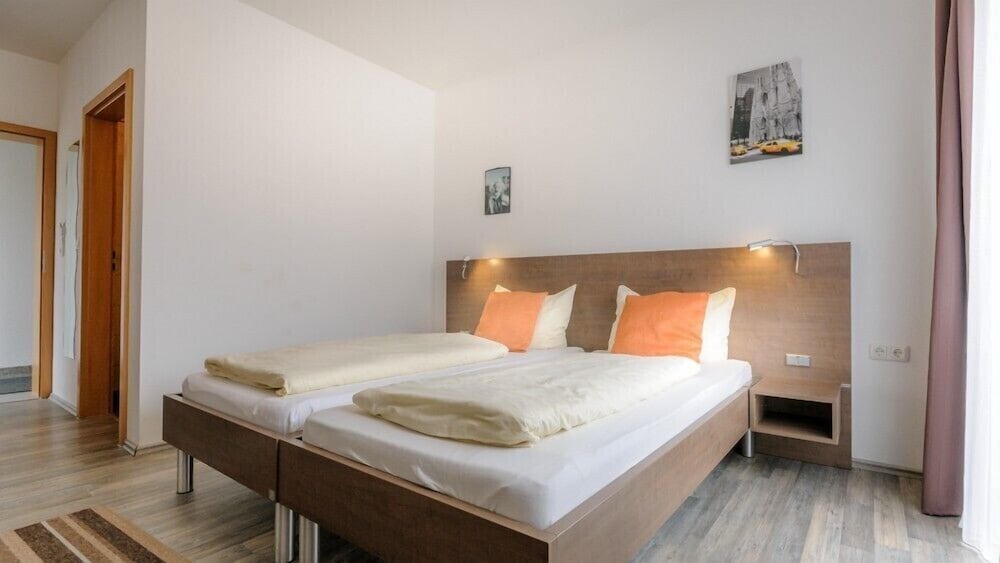 Economy Double Room