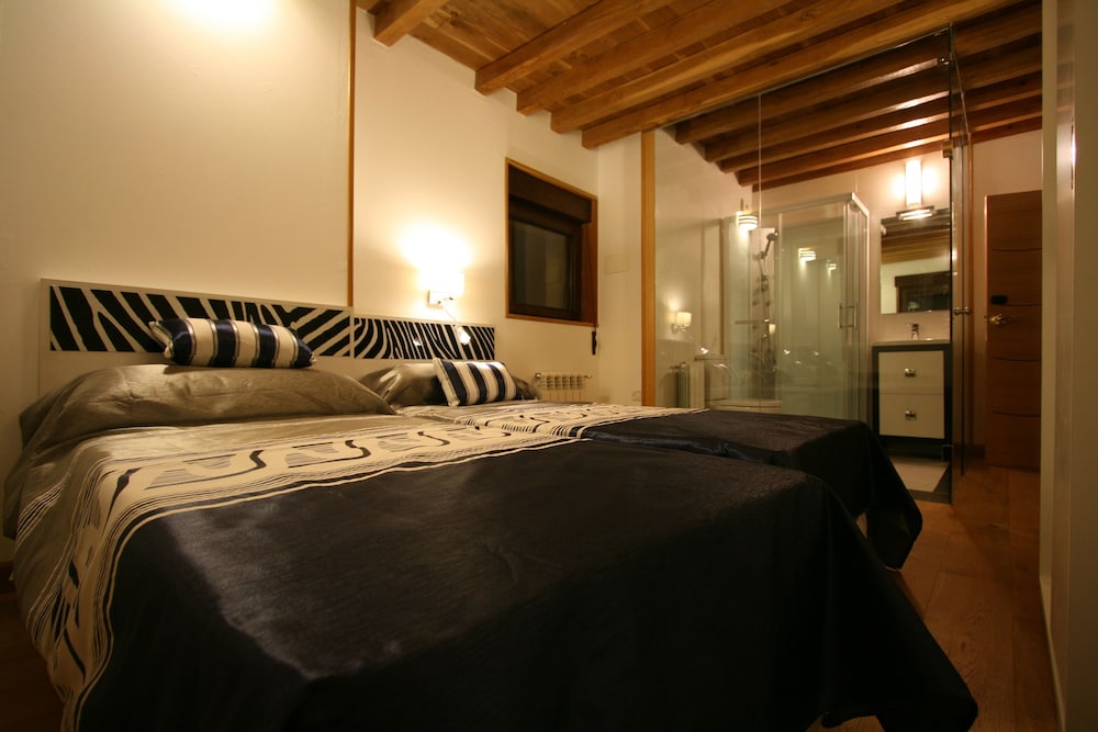 Double Room, Mountain View photo 2