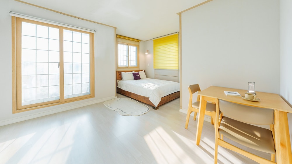 Basic Room, 1 Bedroom (Gomsol 104 (Private BBQ,Pet friendly))
