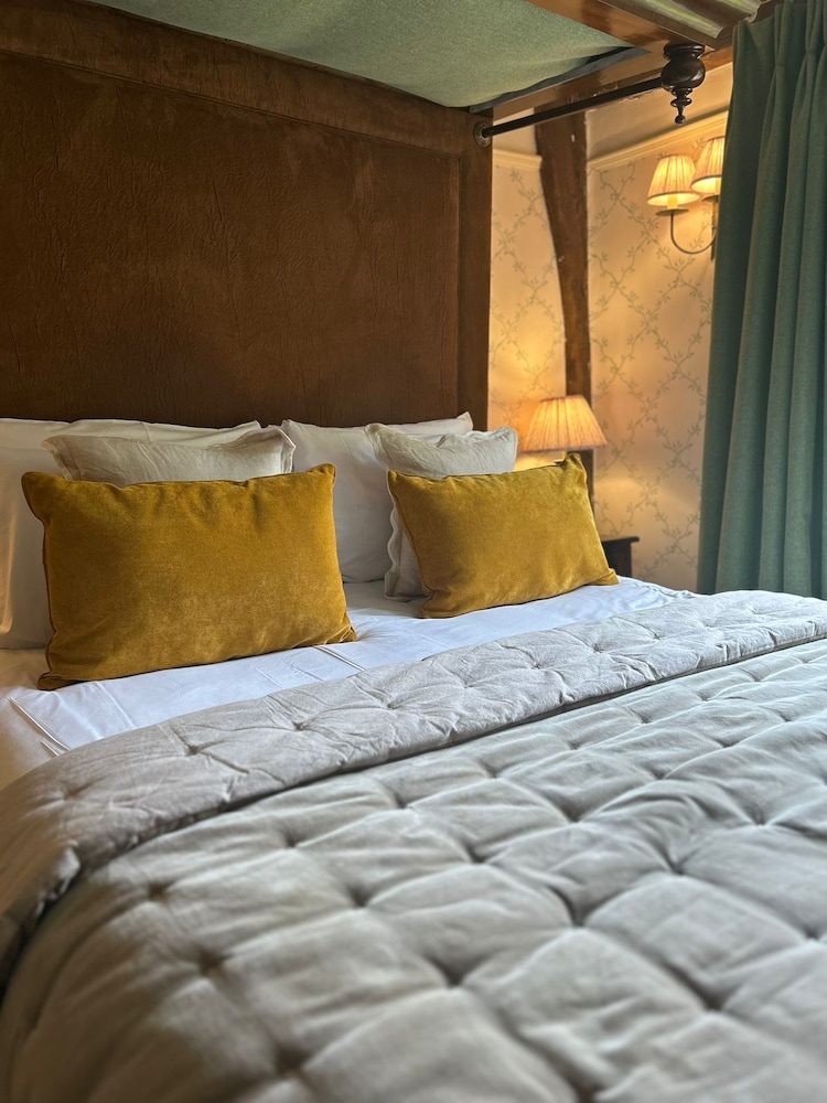 Standard Room, 1 Double Bed (Main House) - Photo 3