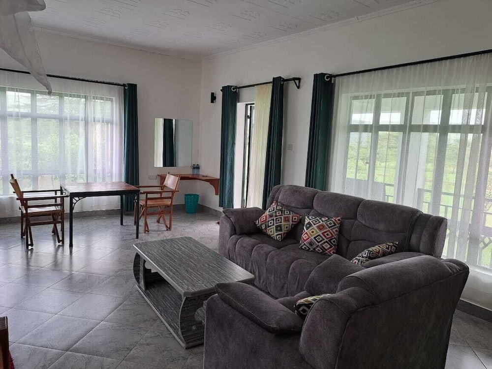 Deluxe Double or Twin Room photo 1