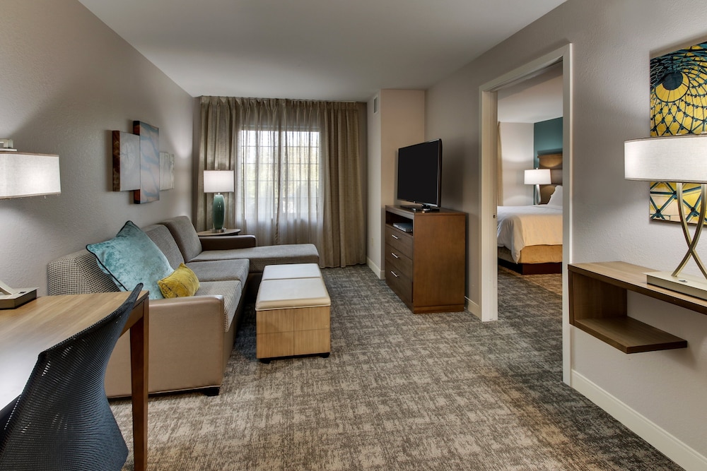 Suite, 1 Bedroom, Accessible Bathtub, Kitchen (Communications, Accessible Tub) - Photo 9