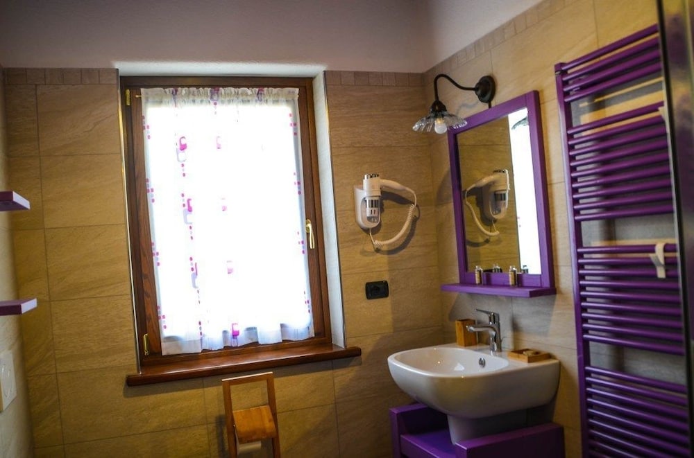Triple Room, Mountain View photo 3