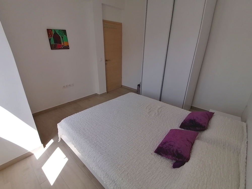 Apartment, 2 Bedrooms, Balcony, Garden View
