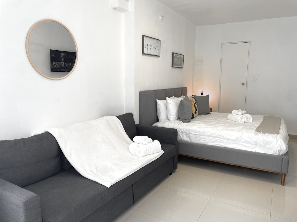 Double Room, 1 Queen Bed with Sofa bed photo 2