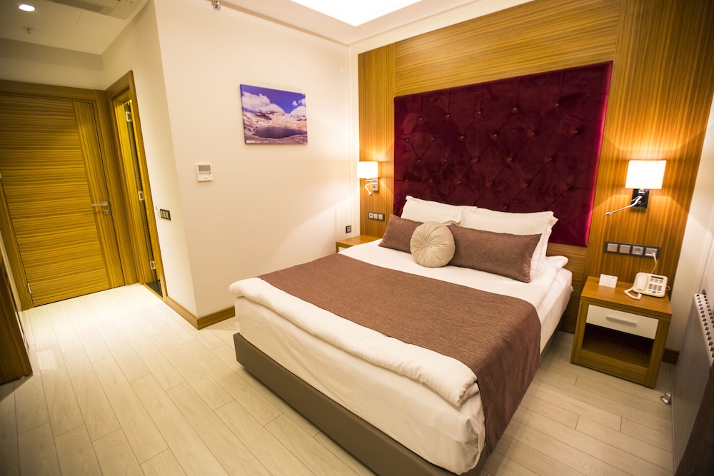 City Double or Twin Room photo 2