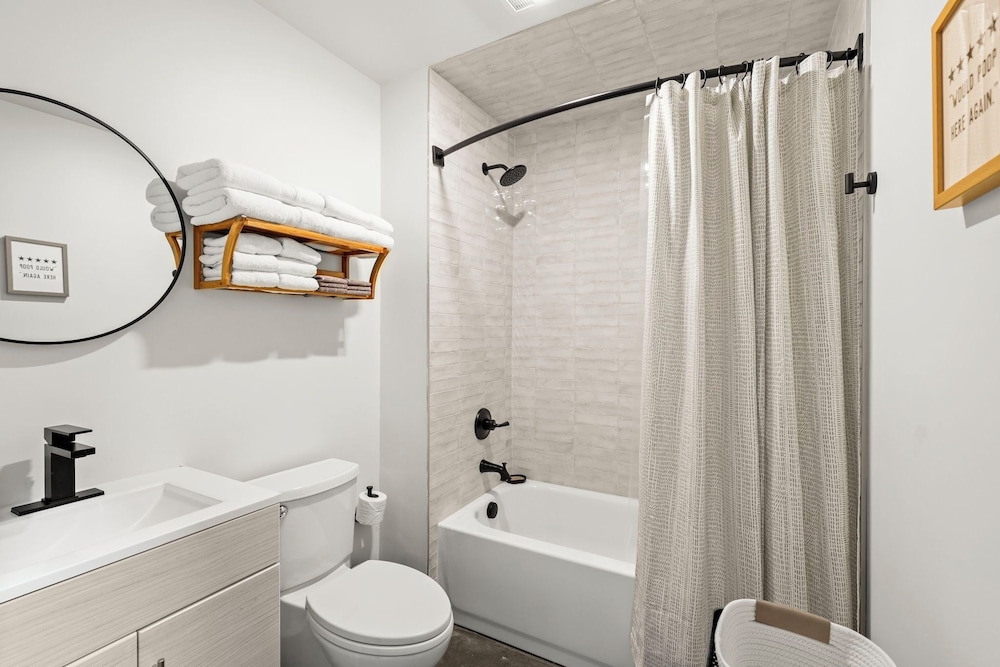 Deluxe Suite photo 3