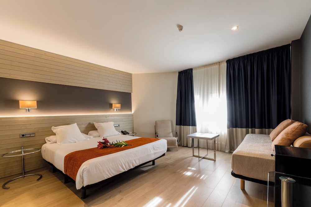 Junior Suite, City View photo 2